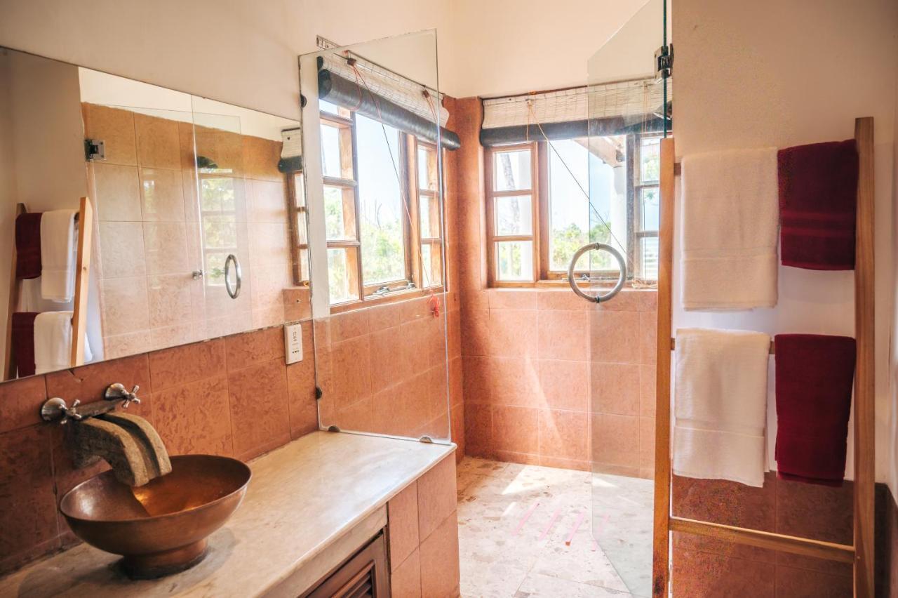Santi Beach House With Pool & Beach Уелигама Екстериор снимка